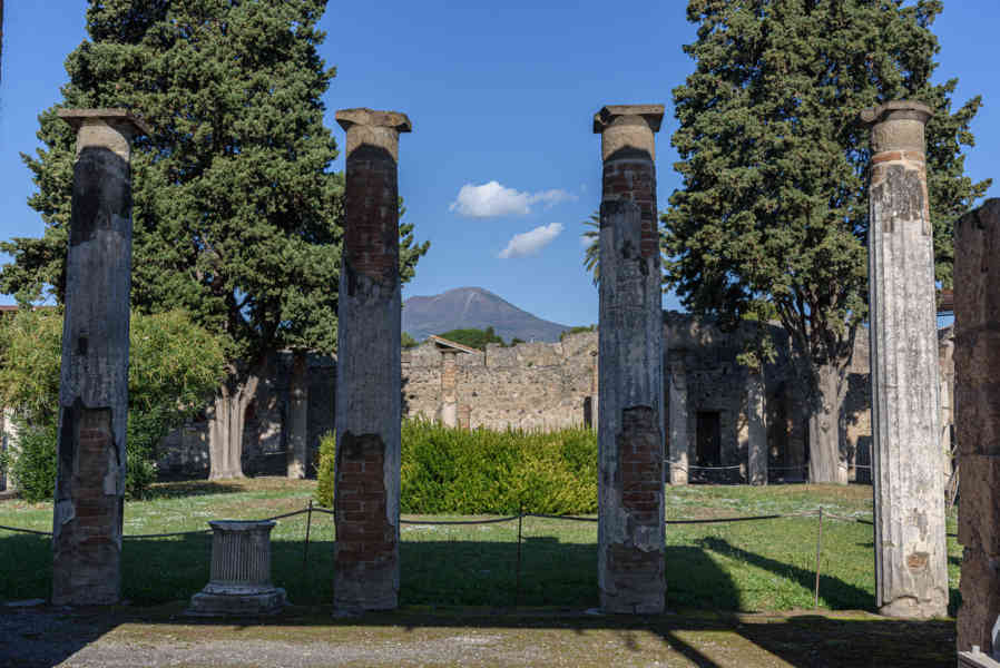 082 - Italia - Pompeya - parque arqueológico de Pompeya - Casa del Fauno.jpg